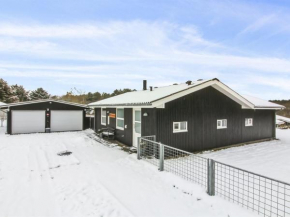 Holiday Home Signe - 700m from the sea by Interhome